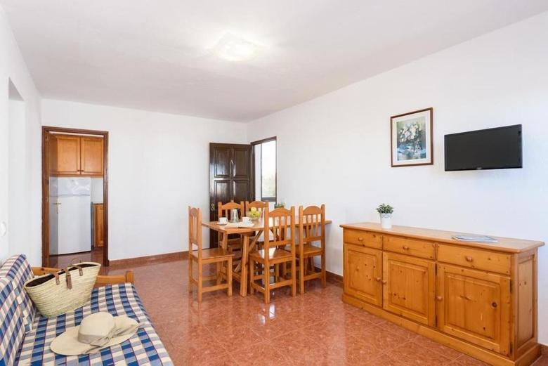 Sol Y Mar Hotel apartamentowy Cala'N Blanes (Menorca)